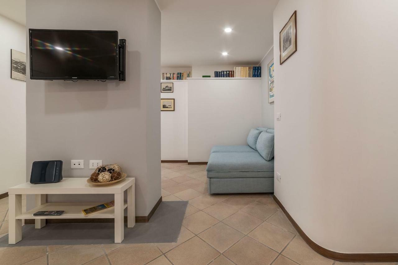 Montecitorio Lovely Apartment Roma Esterno foto